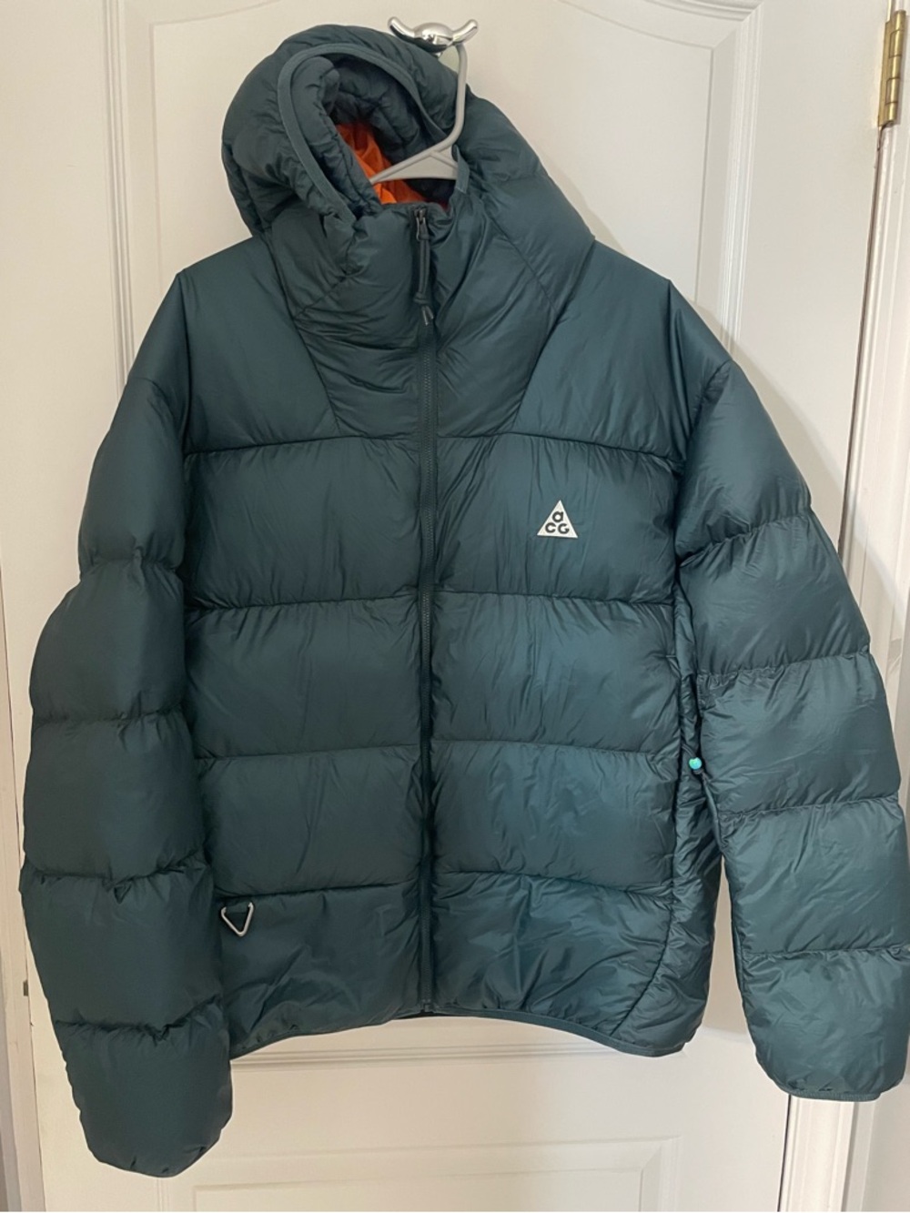 Nike Therma-FIT ADV ACG
"Lunar Lake" Puffer Jacket
WATER-REPELLENT Green medium